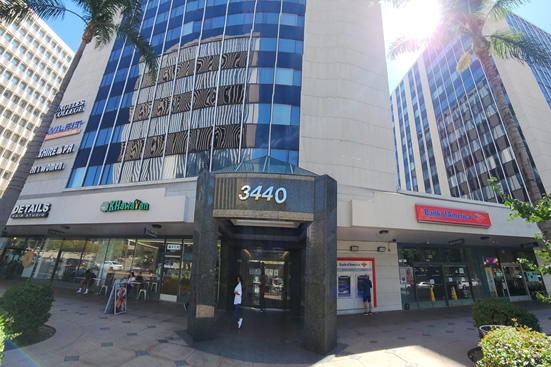 Despacho legal de Abodos y Notarios Salvadoreños en Los Angeles en 3440 Wilshire Blvd, Siute 560