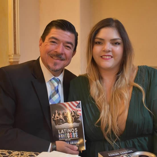 Evento del Lanzamiento del libro Latinos Exitosos